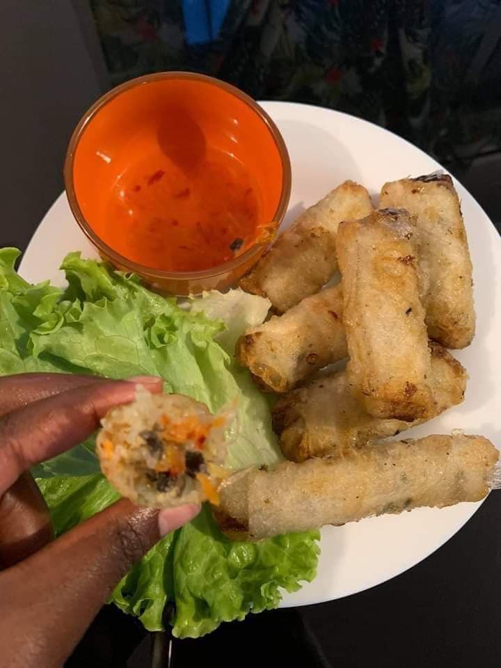 De délicieux nems au poulet