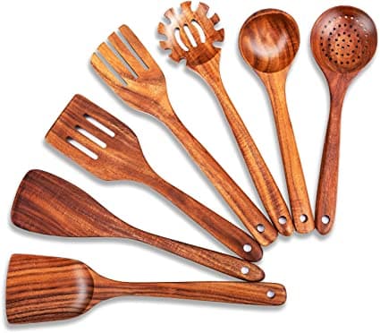 Les ustensiles en bois, un nid à bactéries: 6 astuces pour les entretenir