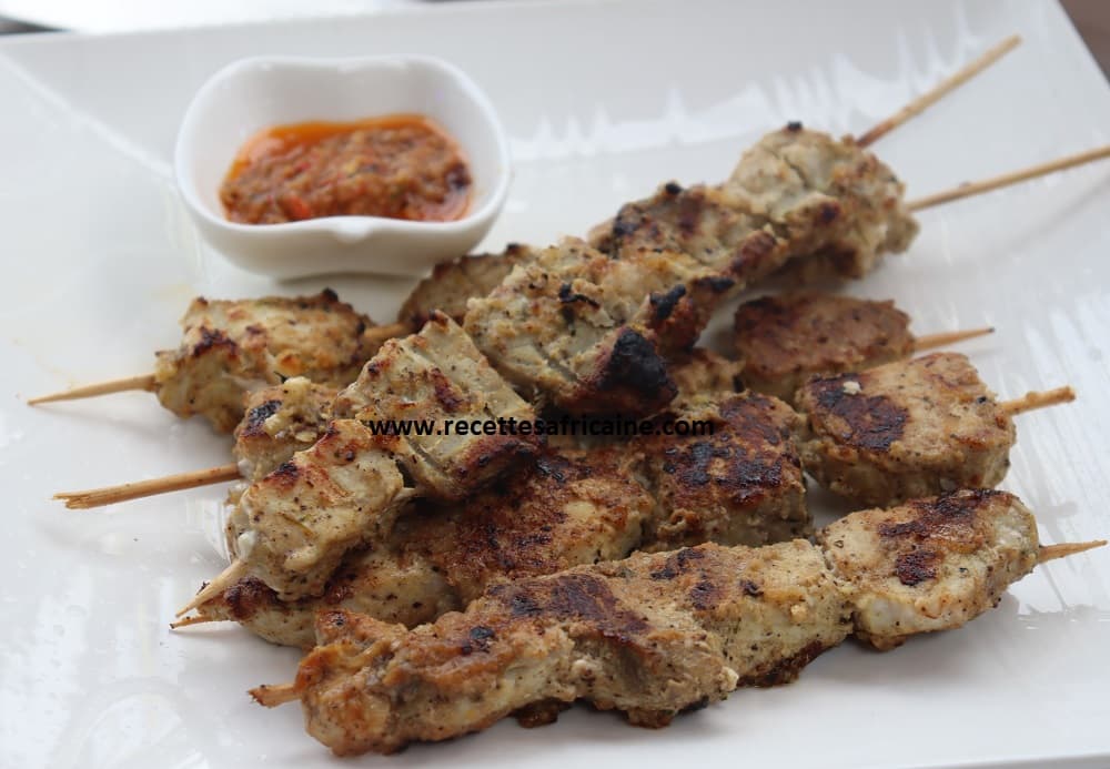 Des brochettes de poisson