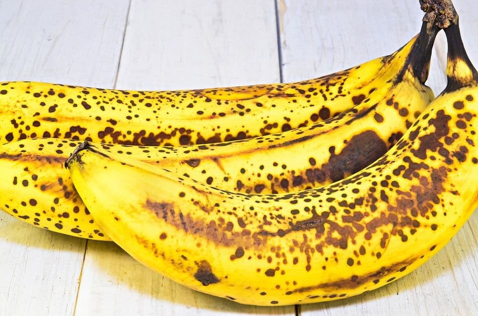 Astuces pour éviter que les bananes noircissent