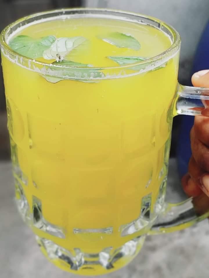Jus d’ananas rafraîchissant maison