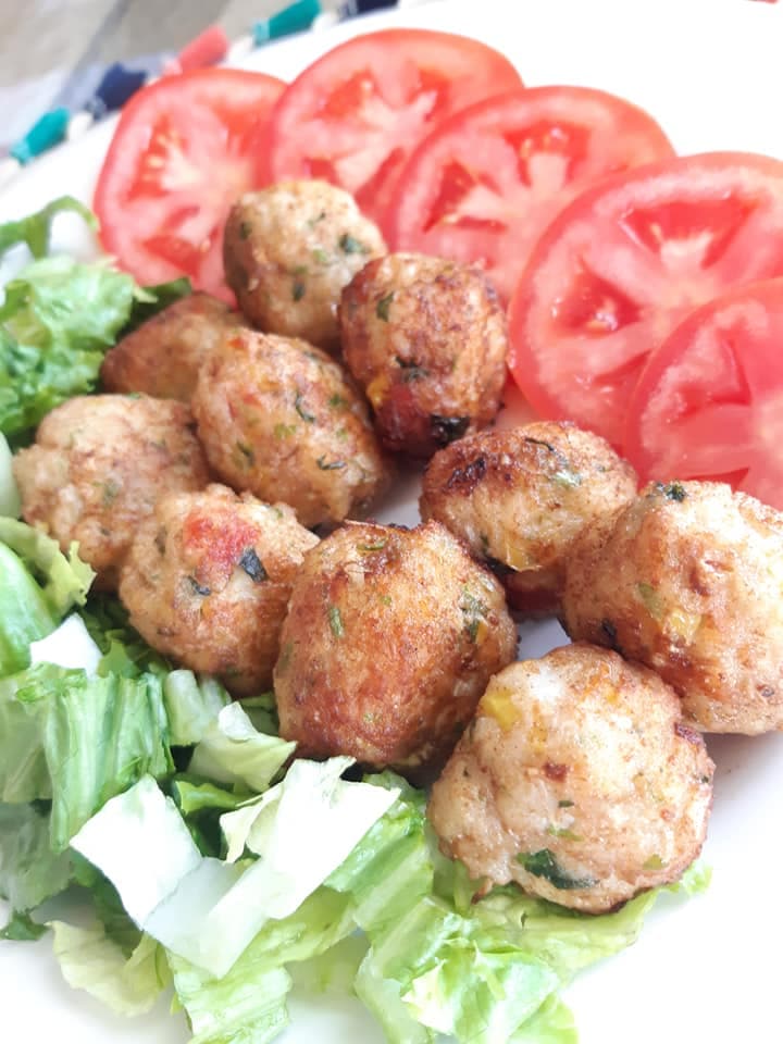 Boulettes de poisson aux légumes.