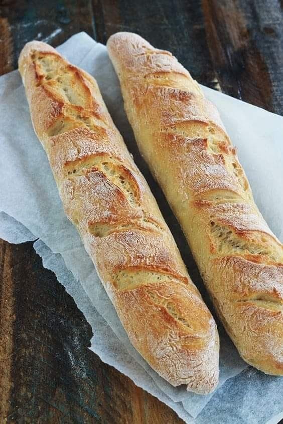 Baguette de pain fait maison.
