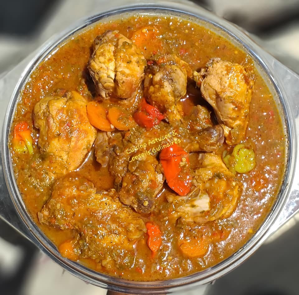 Bouillon de poulet piquant