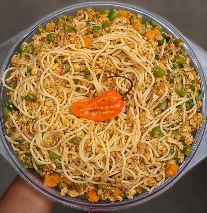 Spaghetti sautés aux œufs