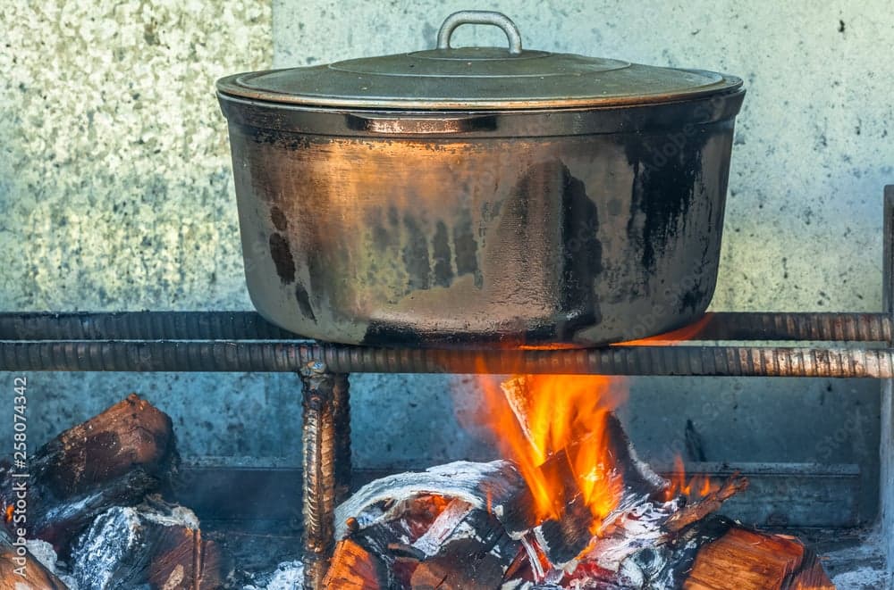 Astuce pour empêcher l’eau de déborder d’une marmite