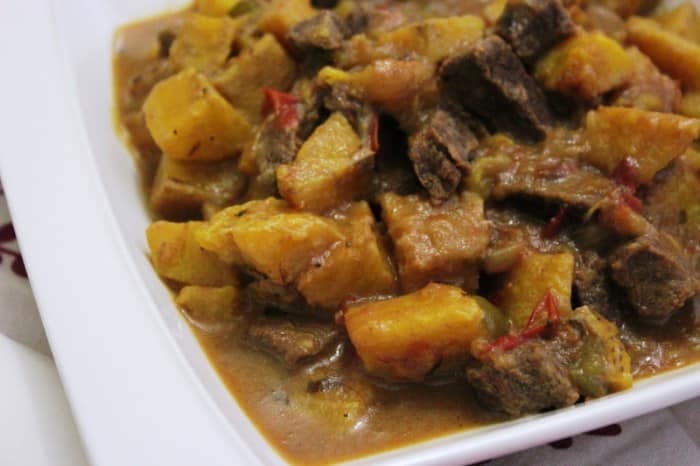 Ragout de plantain au bœuf