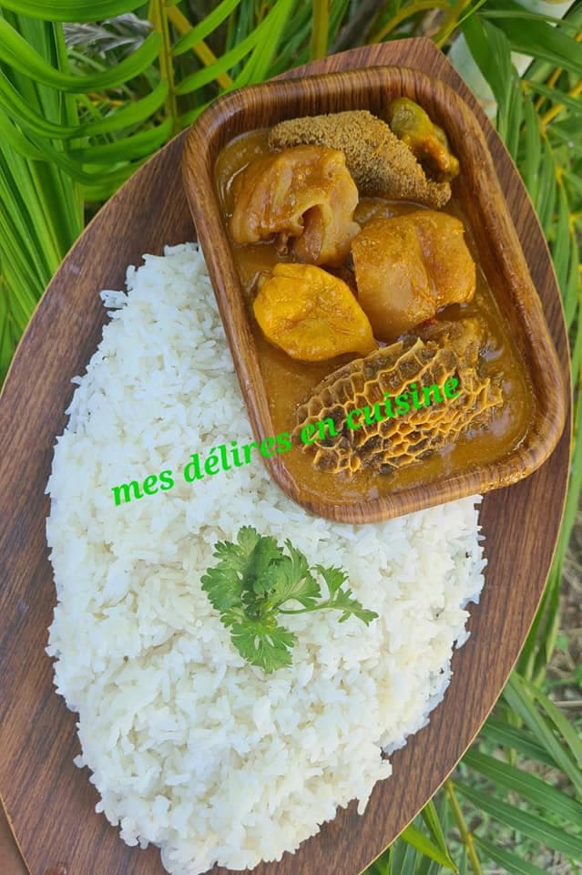 Soupe de pattes de bœuf et tripes