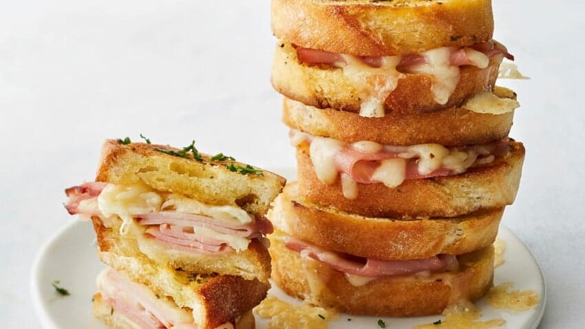 Croque-monsieur à l’ail