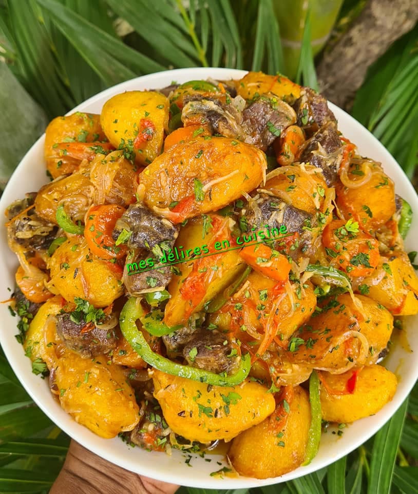 Pommes de terre et viande de bœuf sautées