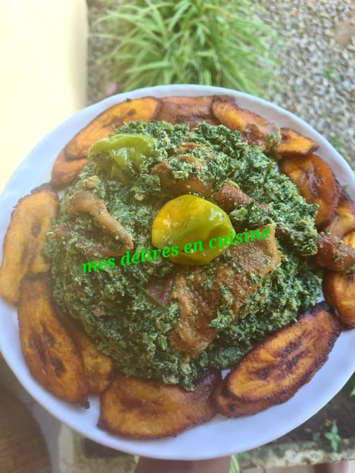 Sauce feuille aux graines de courges (pistache)