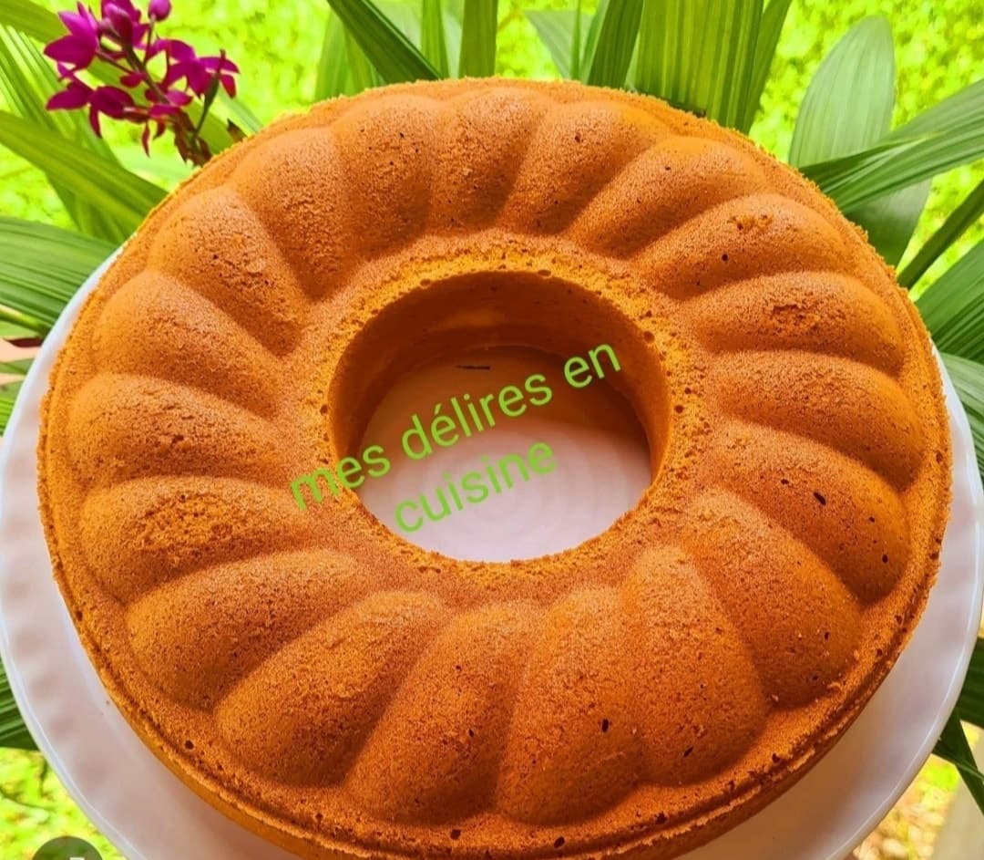 Gâteau au yaourt et vanille : recette moelleuse facile