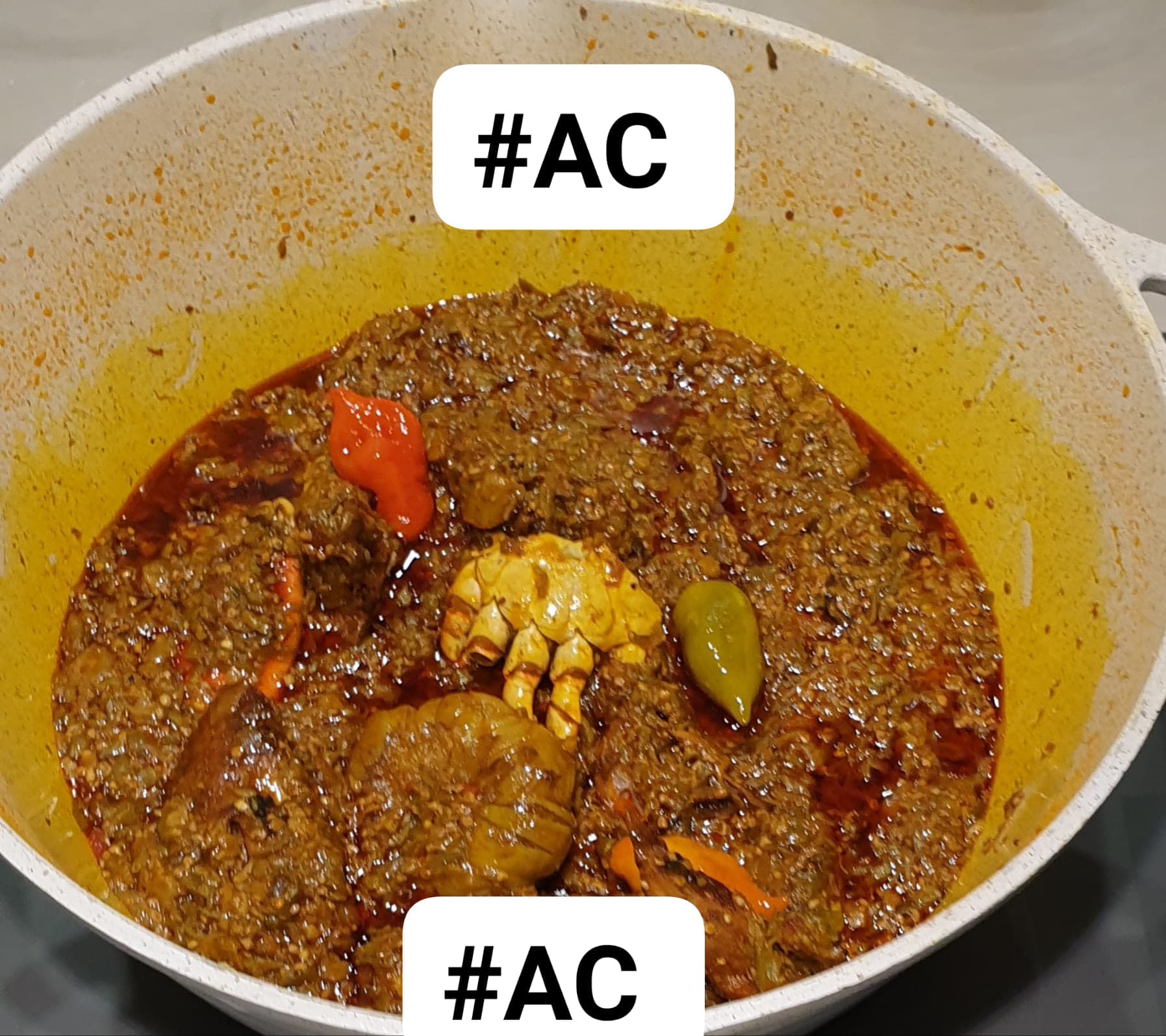 Sauce gombo au poulet fumé