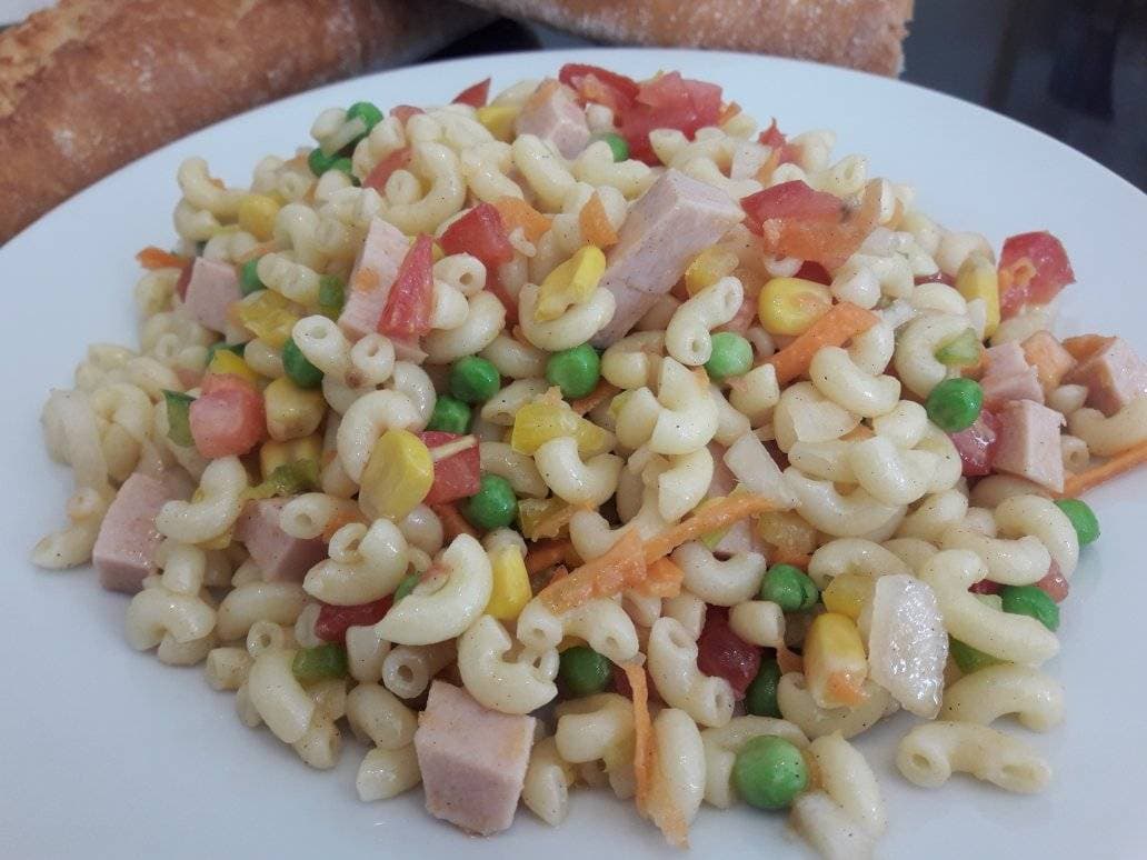 Salade au choix, coquillettes ou pomme de terre