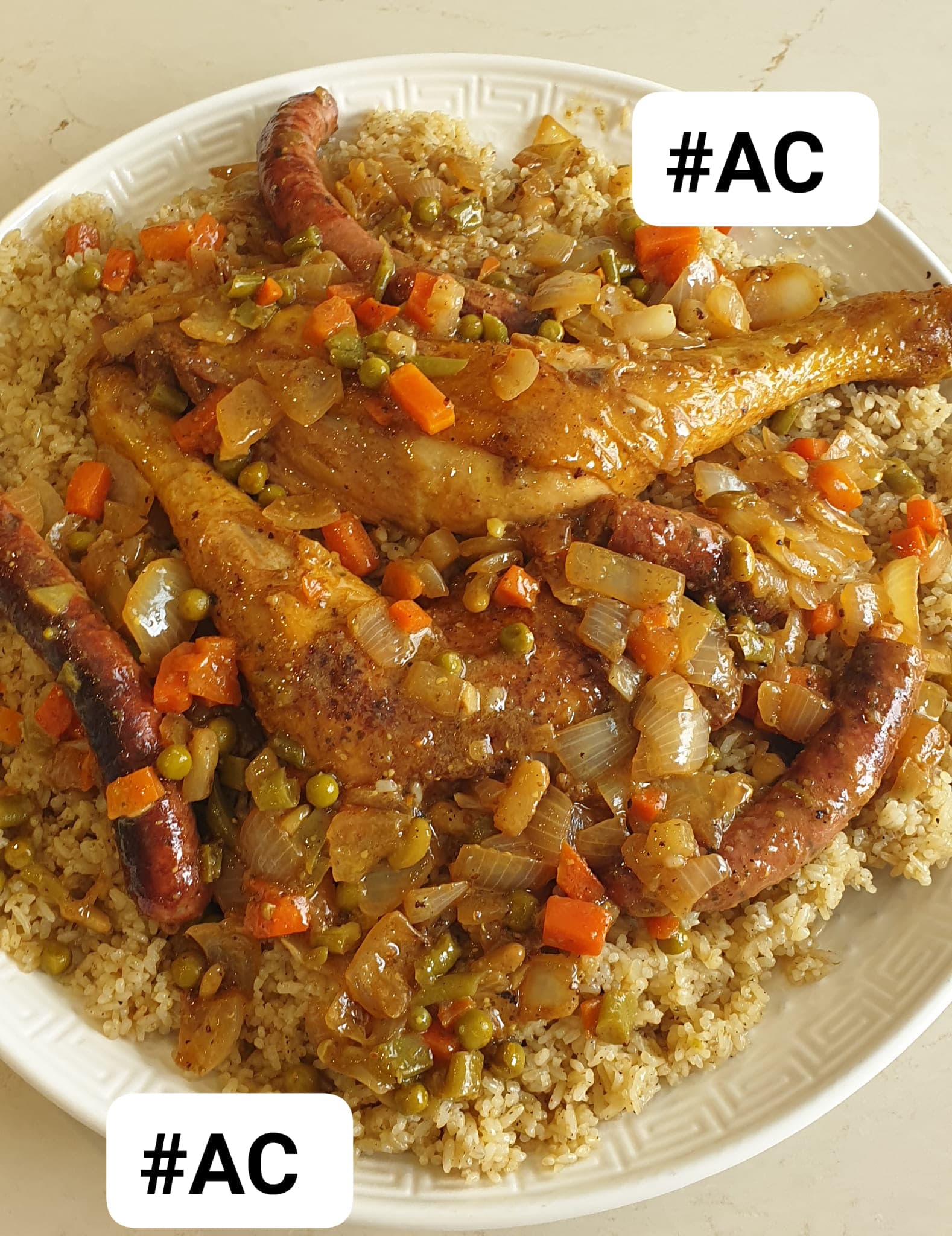 Riz au poulet ou riz avec du poulet