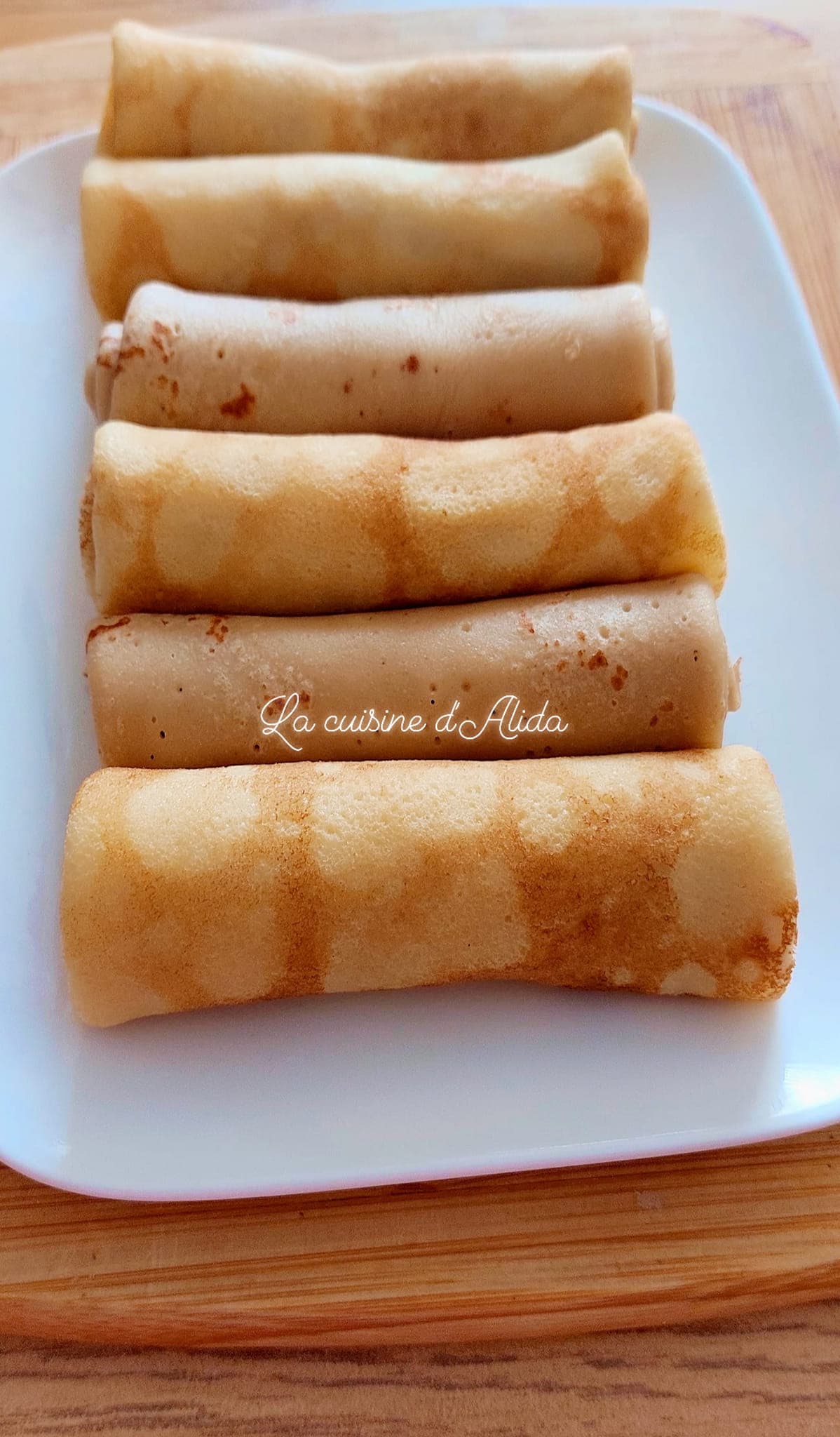 Crêpes au yaourt 🥞🥞 accompagnées de chantilly à la framboise