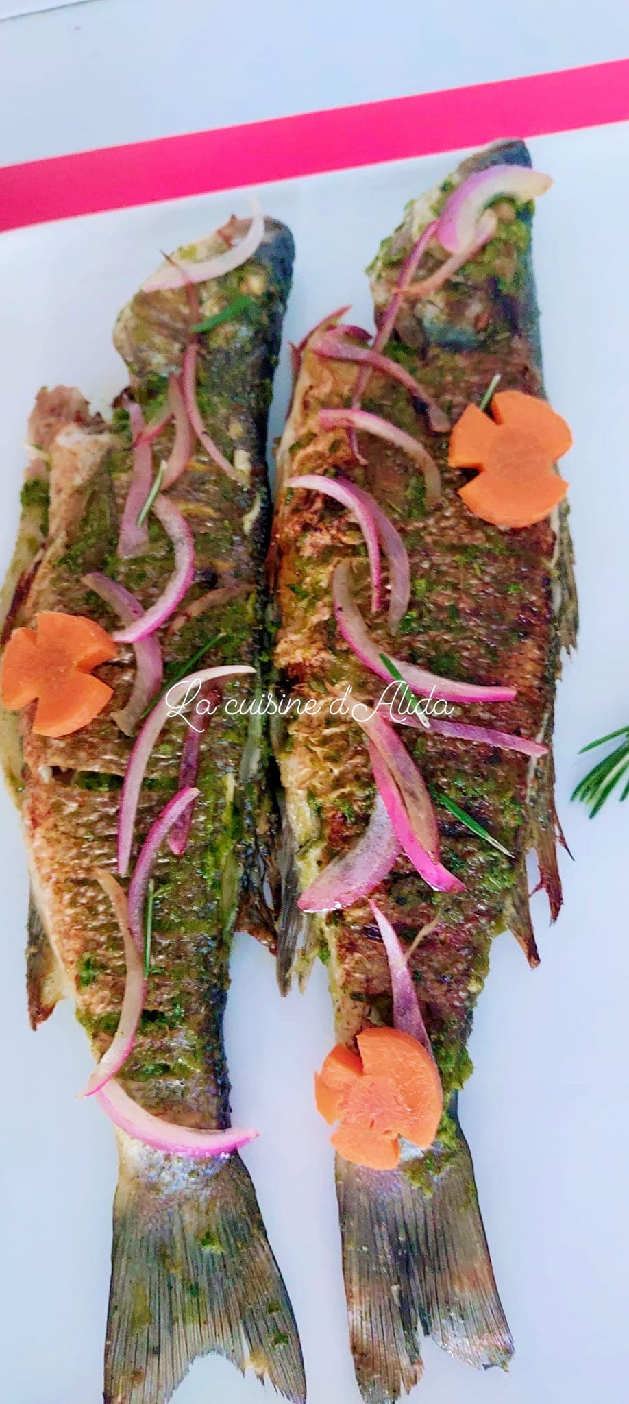 Bar poêlé au romarin