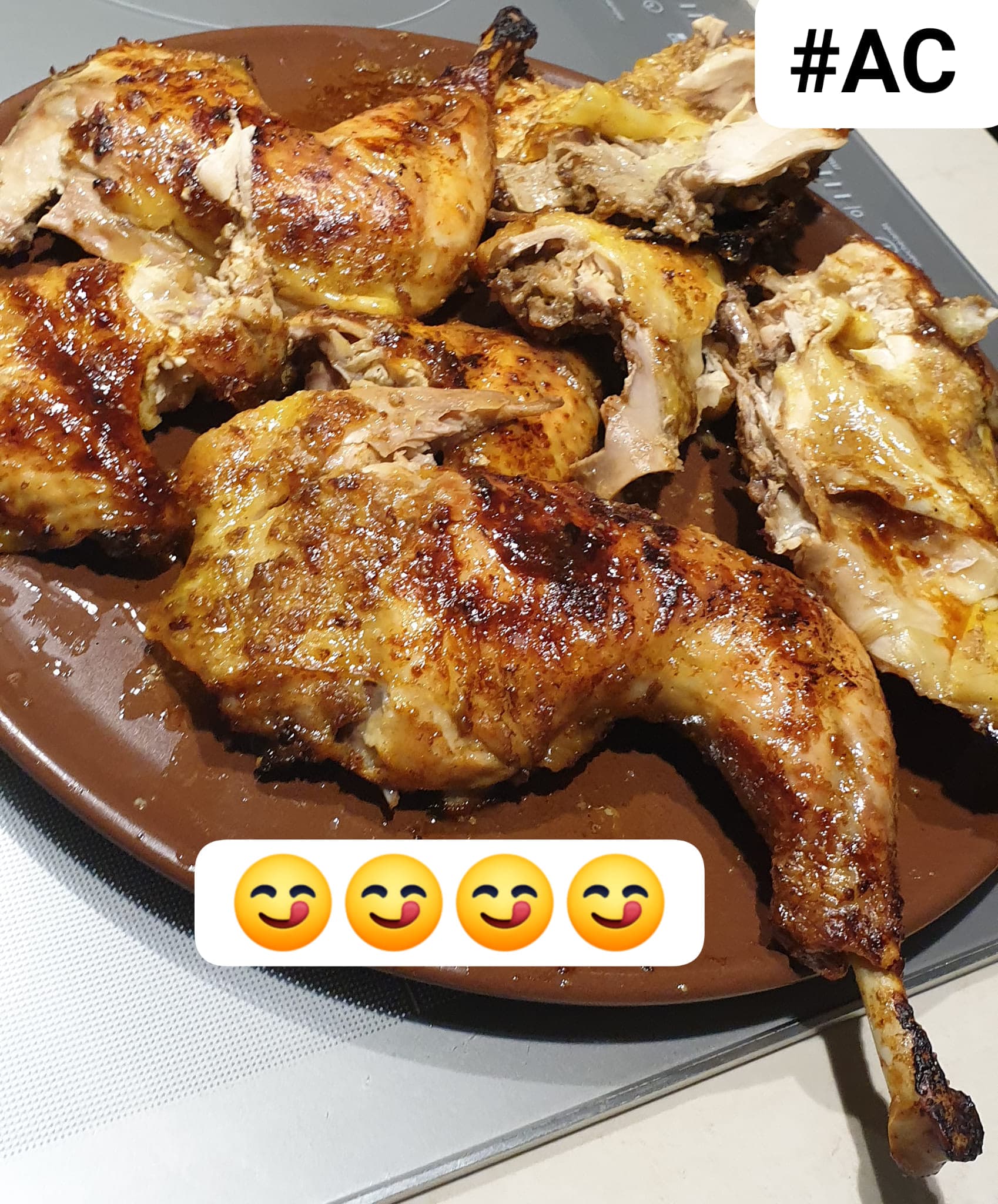Poulet braisé avec attiéké