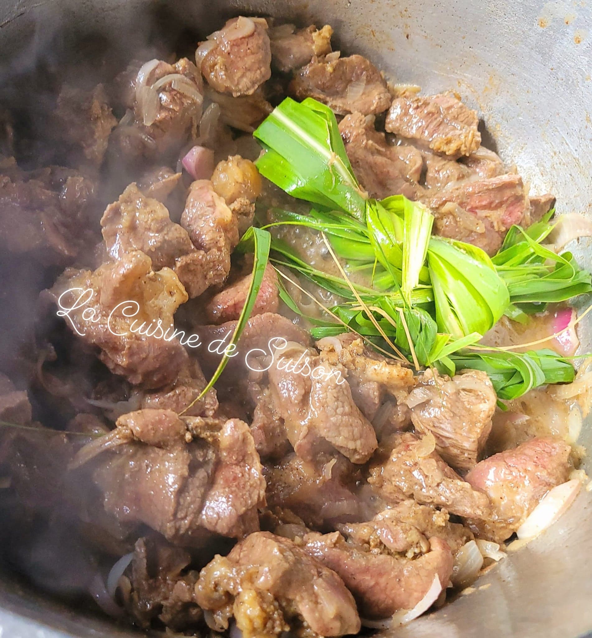 Feuilles de canne et gingembre pour viande : astuce