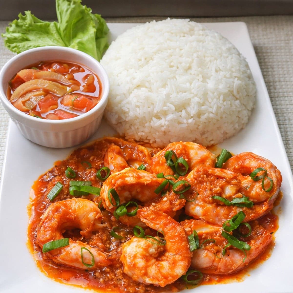 Crevettes en sauce tomate