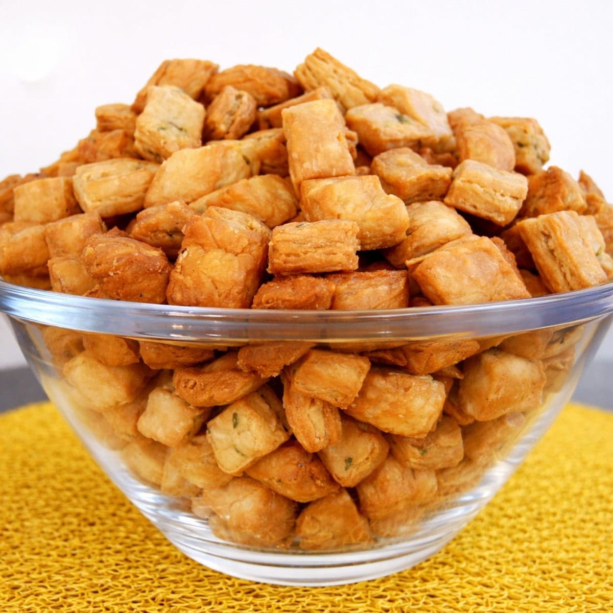 Croquettes salées à l’ail et persil
