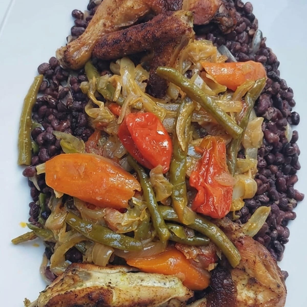 Haricots rouge avec son sauté de viande au légumes