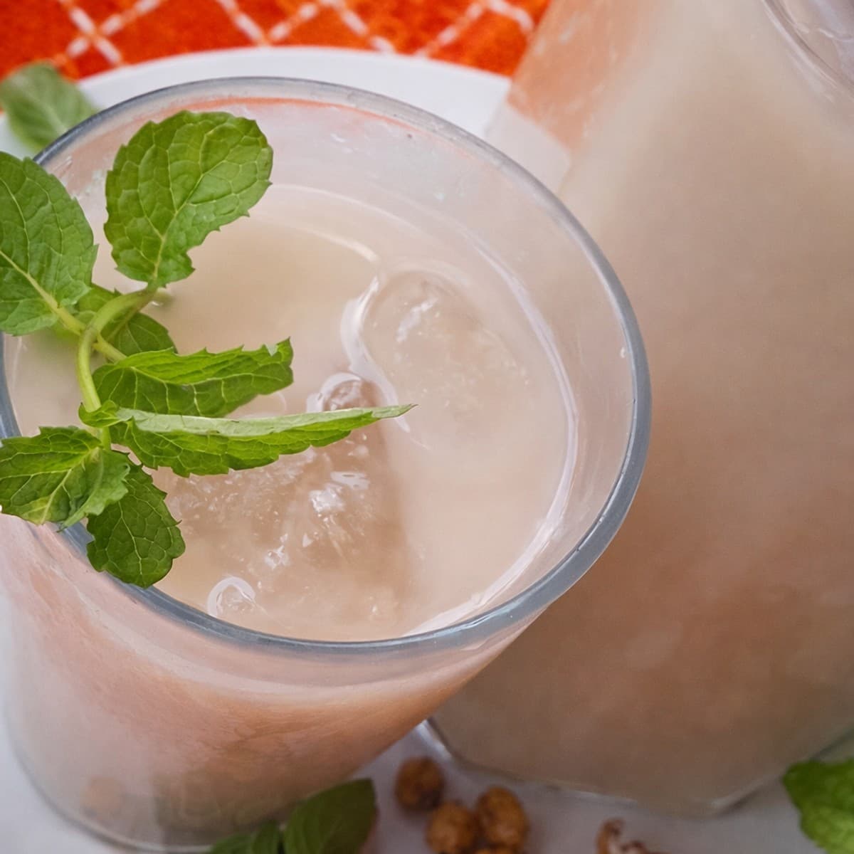 Jus de souchet au gingembre et riz