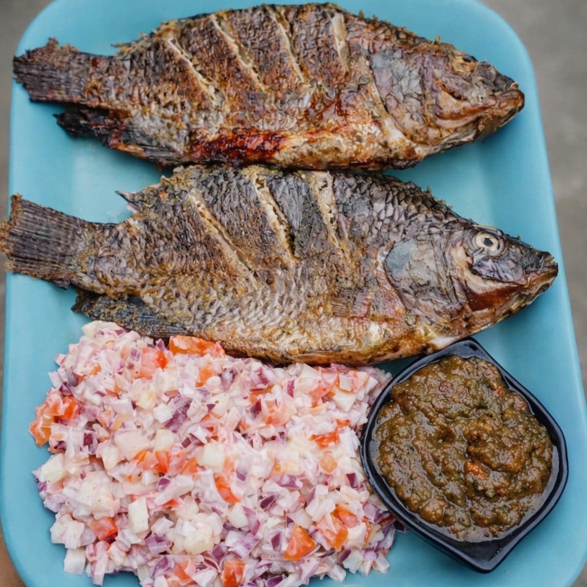 Poisson tilapia cuit au four