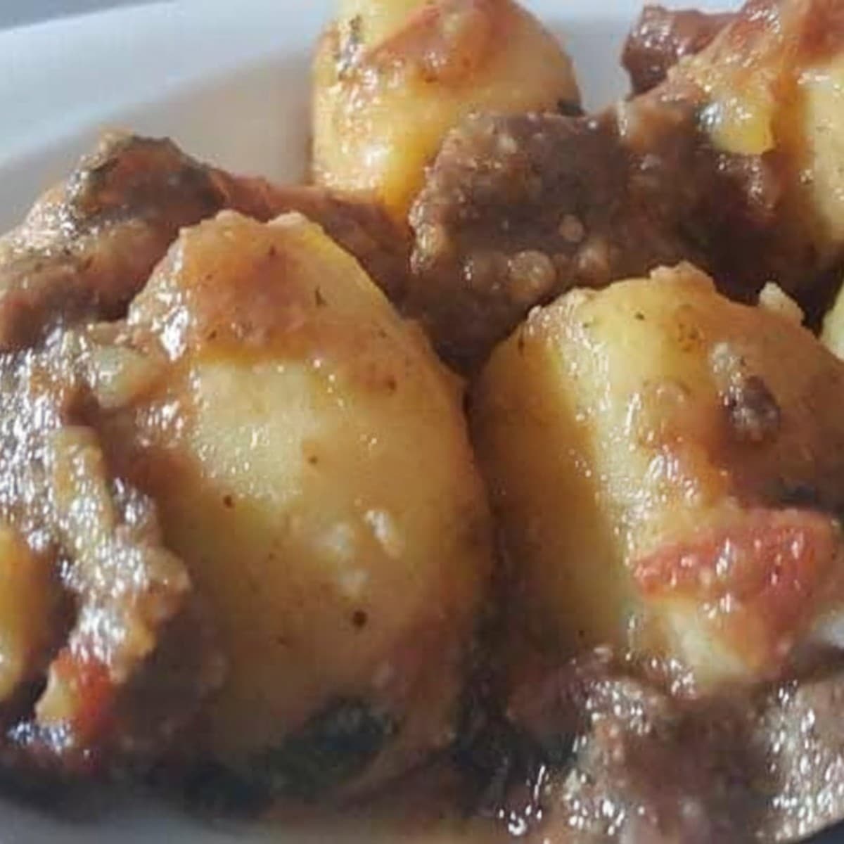 Rôti de pomme au steak de bœuf