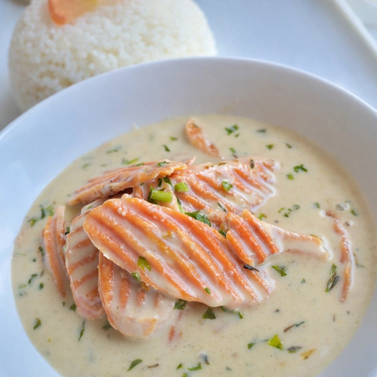 Sauce crème aux carottes et filets de tilapia