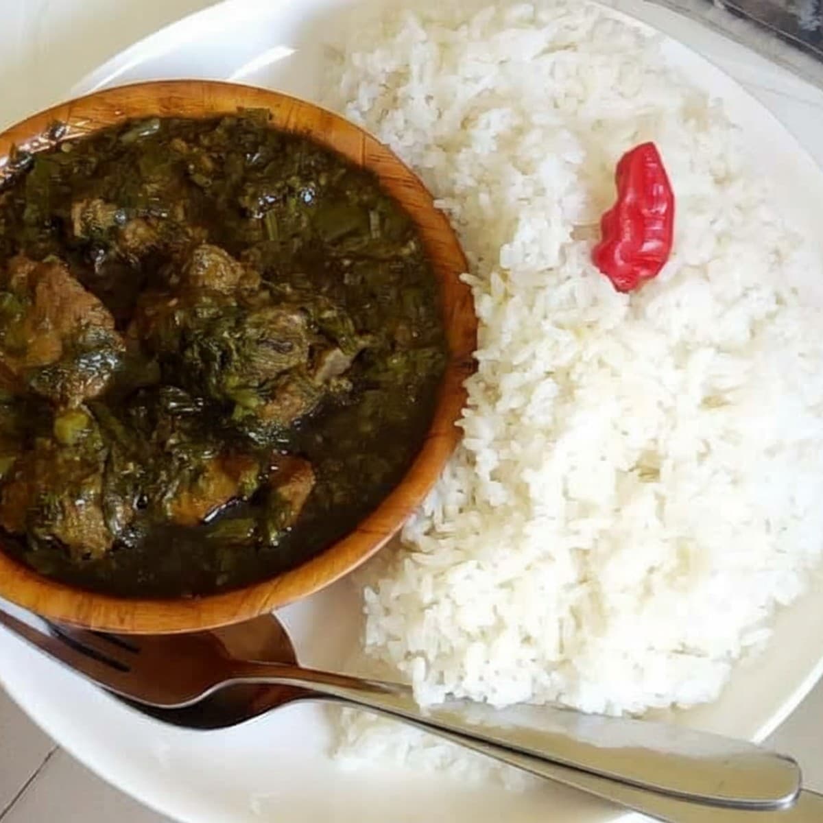 Sauce feuille(patate, épinards,gombo frais)