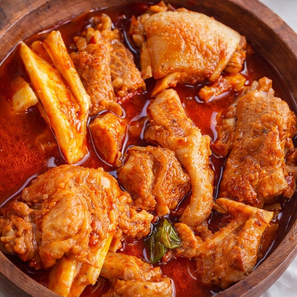 Soupe de pattes de bœuf épicée