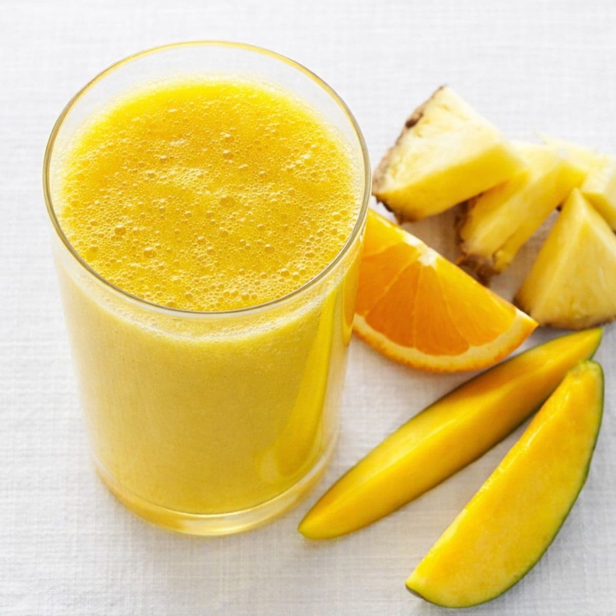 Smoothie ananas mangue orange