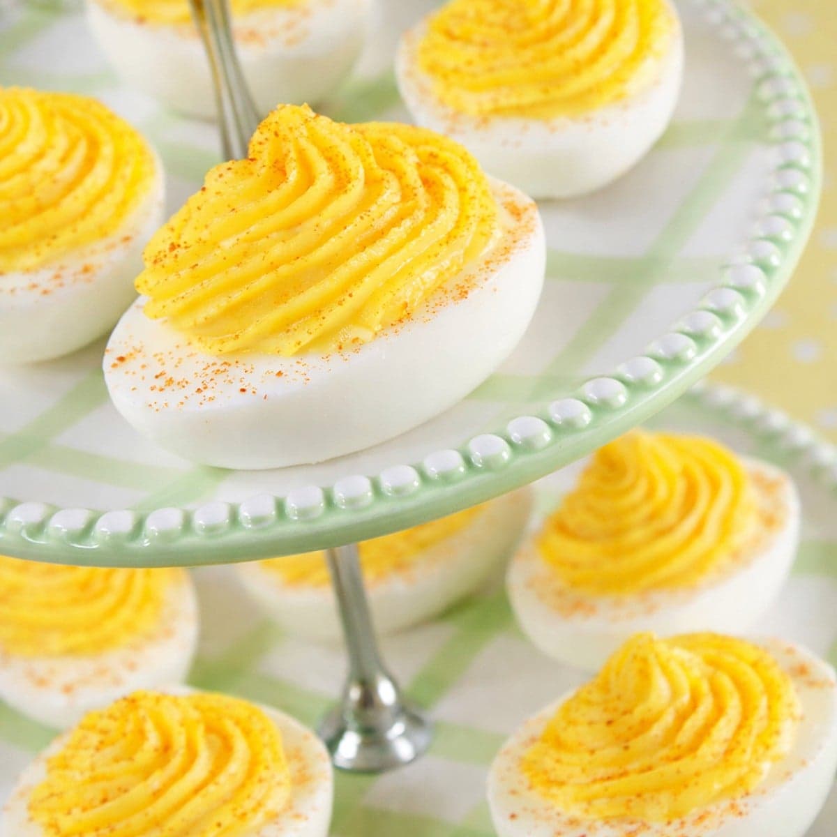 Œufs mimosa : recette apéritive classique