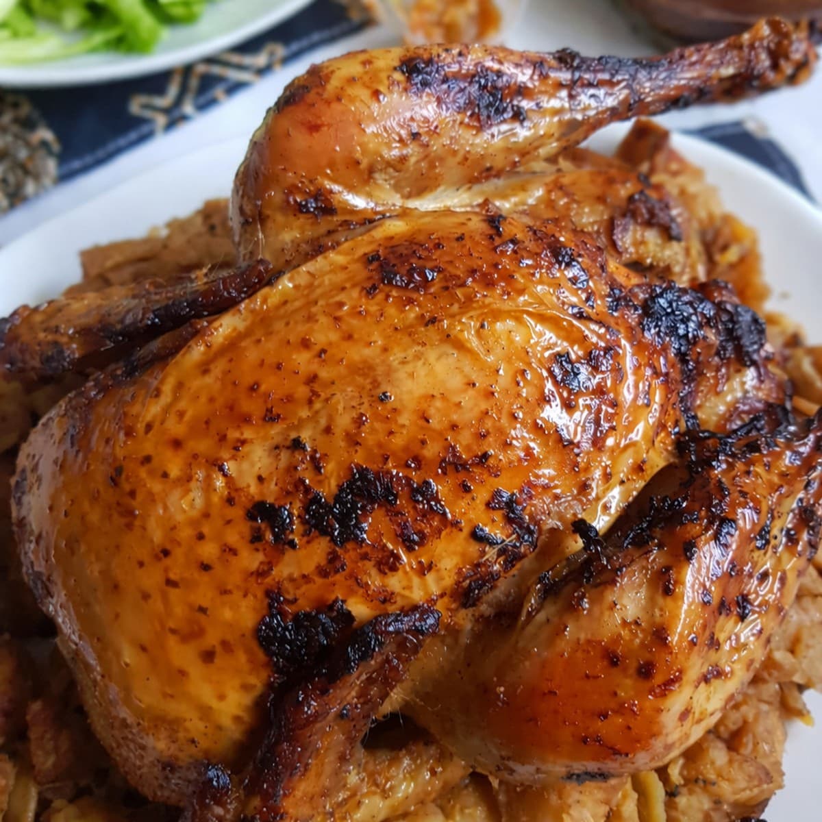 Poulet rôti à la tomate et aux épices