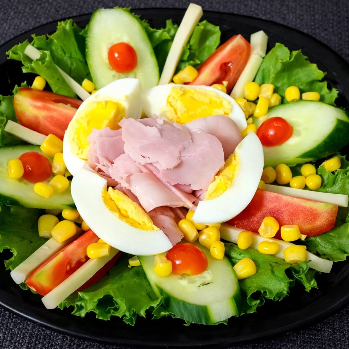 Salade composée et colorée