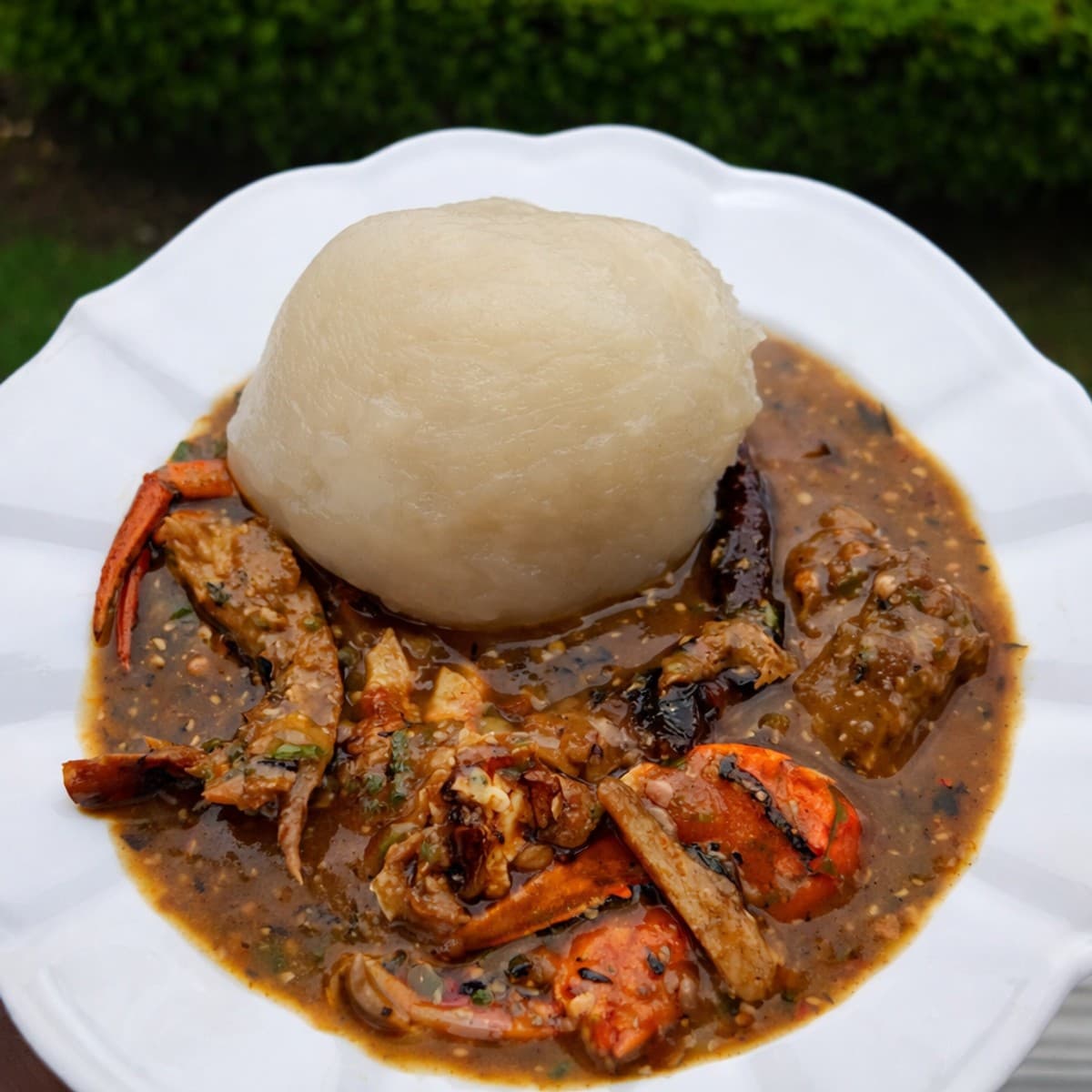 Sauce gombo aux crabes.