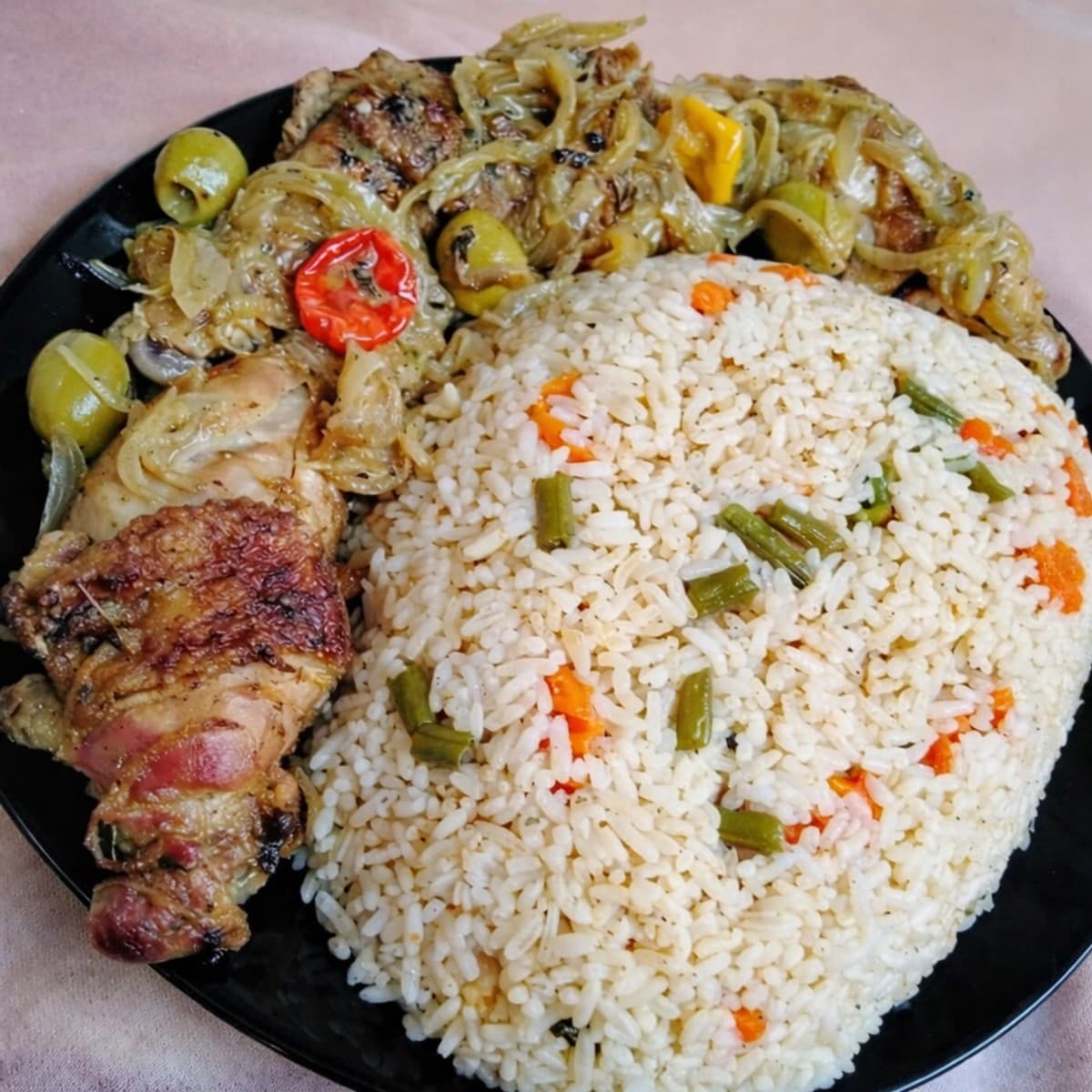 Yassa de poulet a la moutarde
