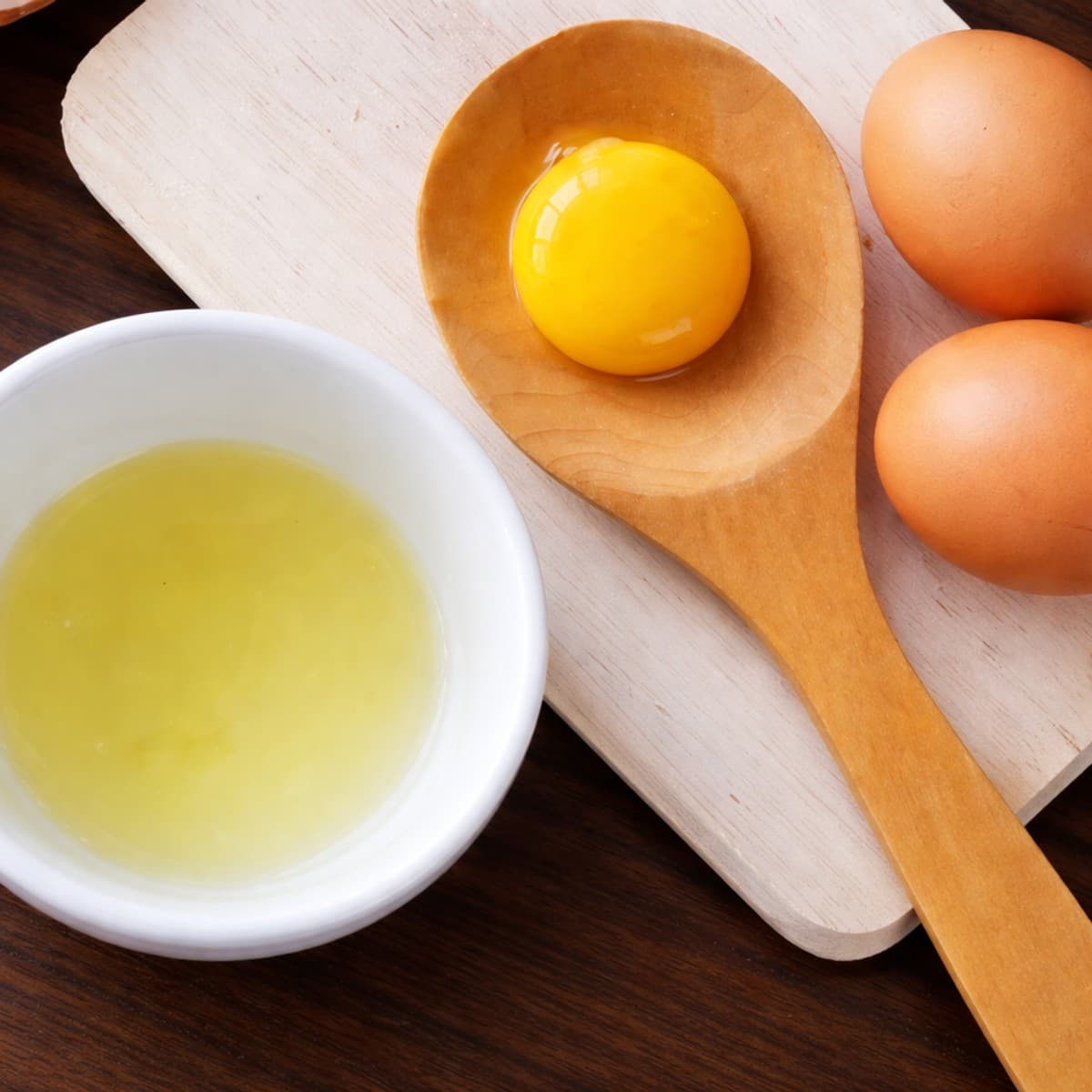 Astuces pour séparer le jaune d’œuf du blanc d’œuf