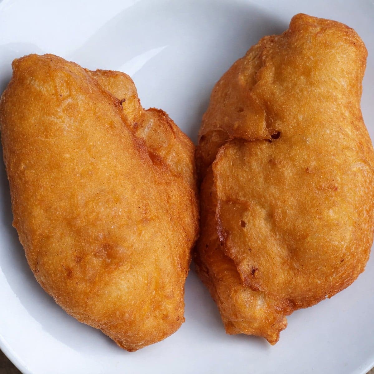 Beignets fourrés au poisson et œuf dur