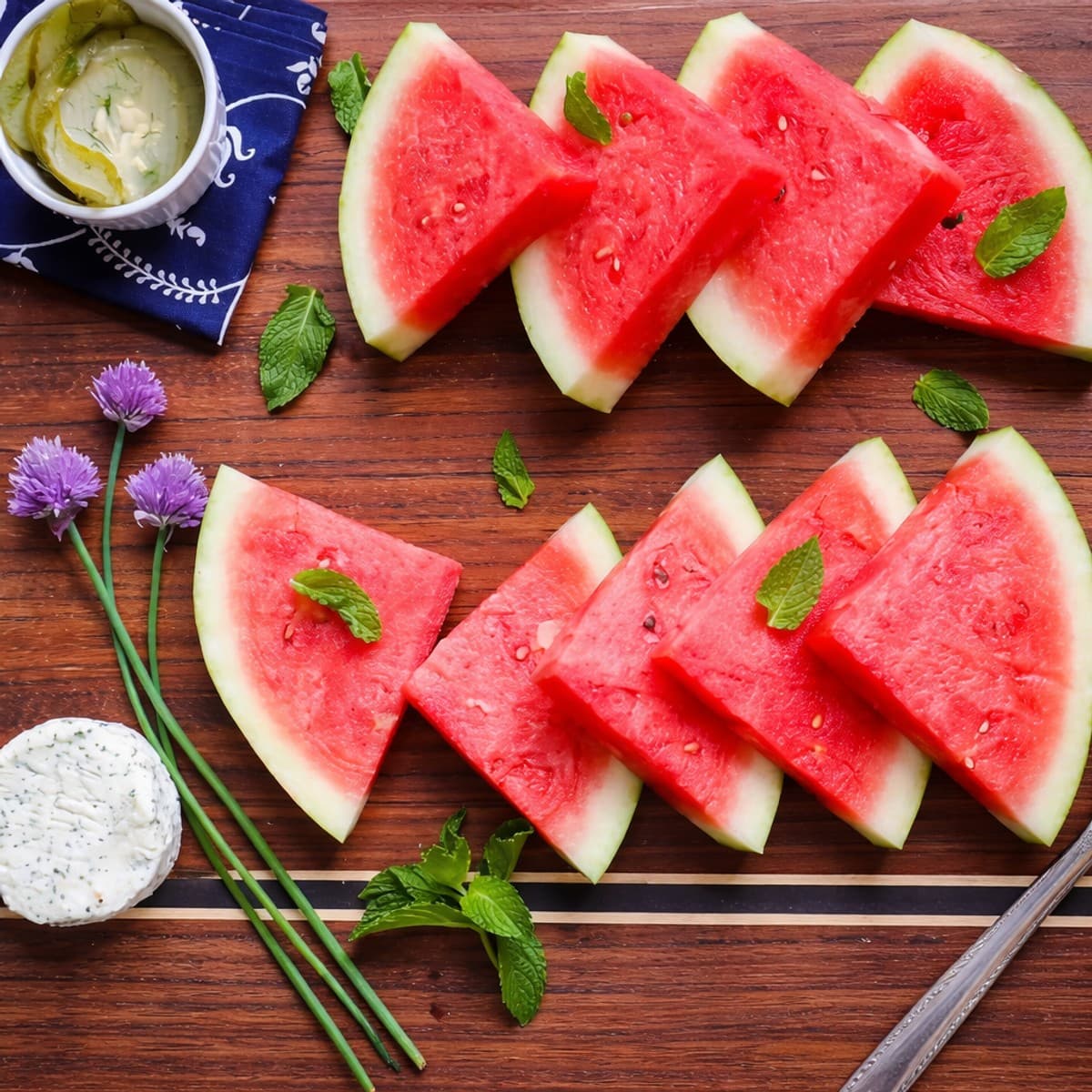 Comment couper une pastèque en tranches et en cubes