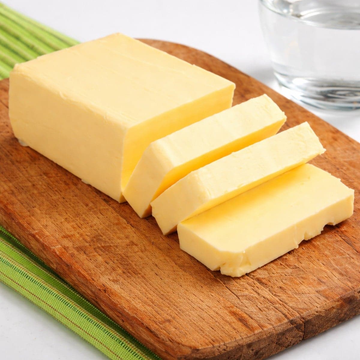 Comment ramollir le beurre rapidement (pas de micro-ondes)