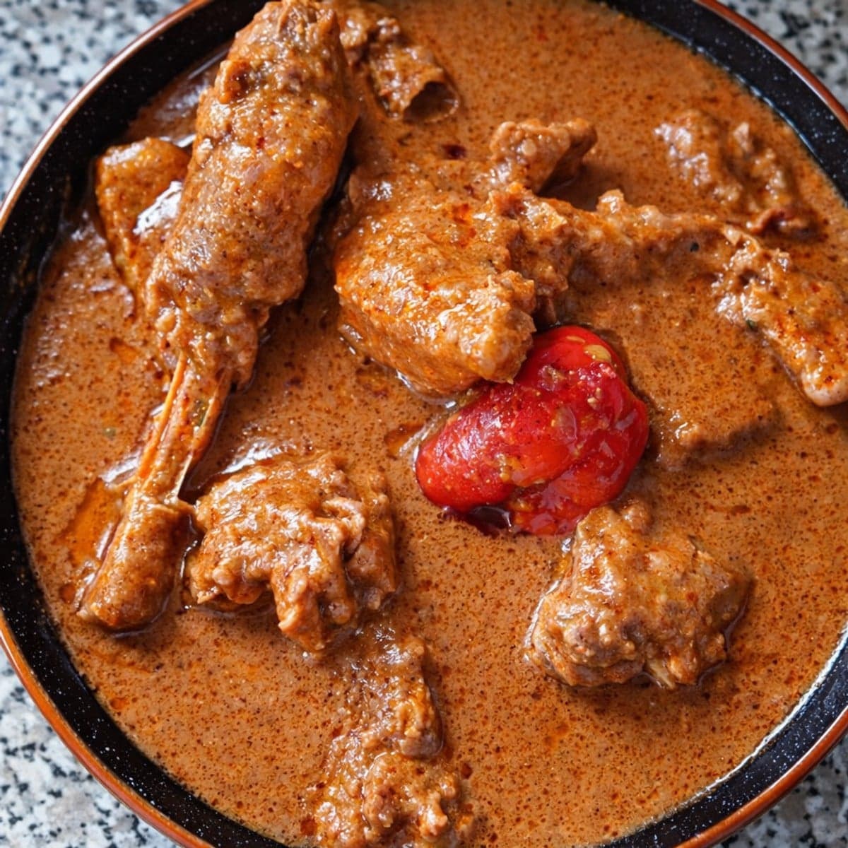 Délicieuse sauce arachide au poulet