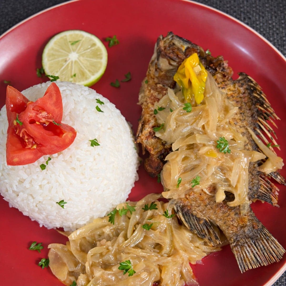 Délicieux yassa poisson
