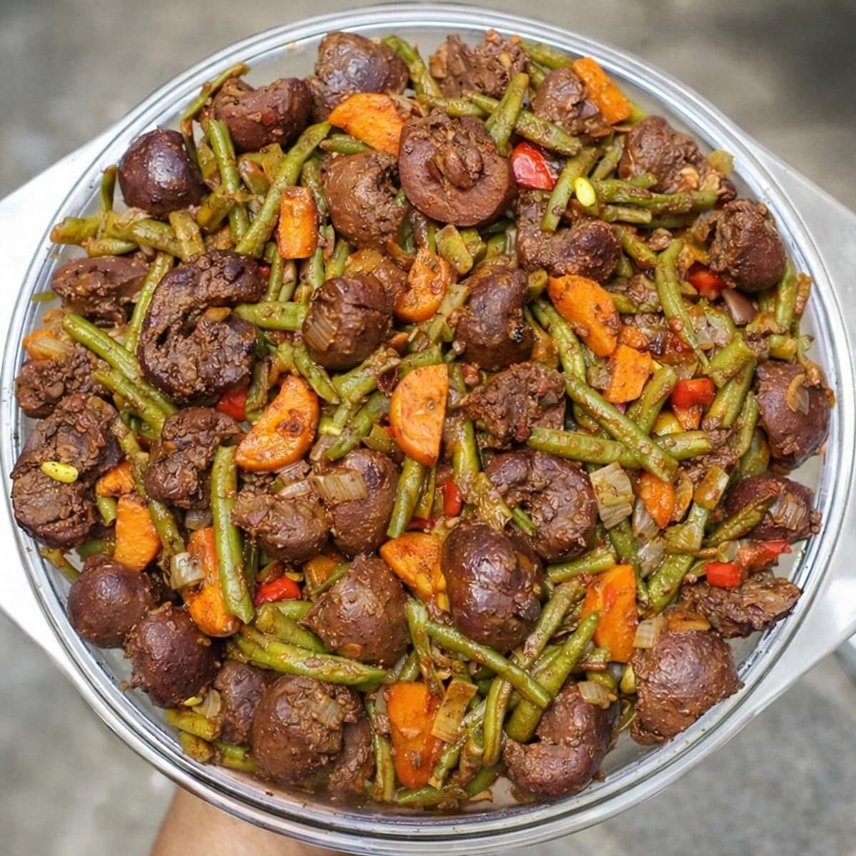 Haricots verts sautés aux rognons