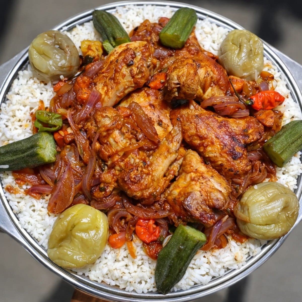 Riz soumara au poulet : recette africaine