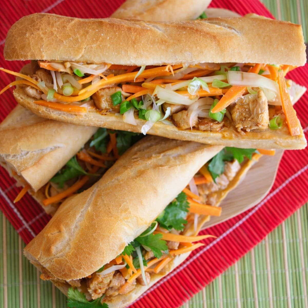 Sandwichs vietnamiens épicé