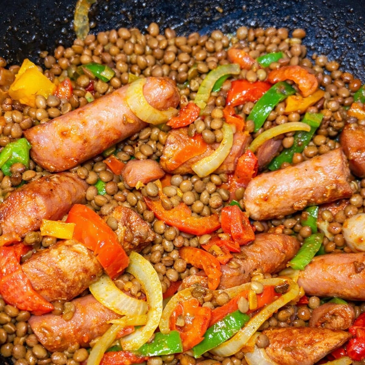 Saucisses de poulet aux lentilles
