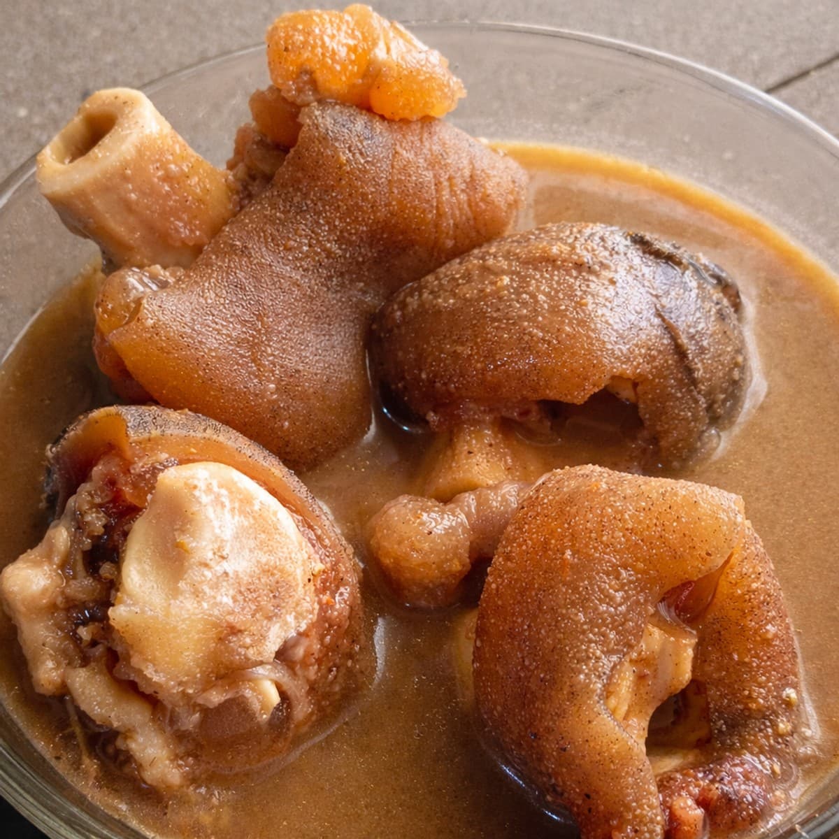 Bouillon de pattes de bœuf : recette africaine