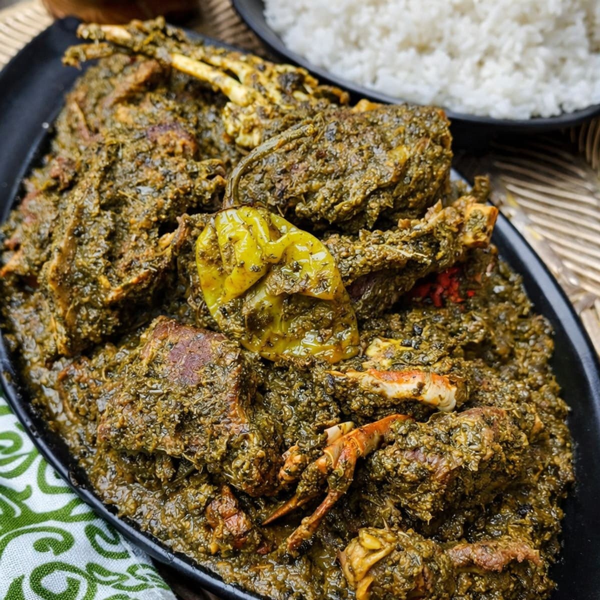 Délicieuses feuilles de manioc